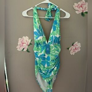 Women’s Cupshe one piece tropical swimsuit medium